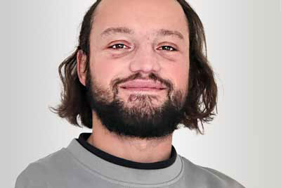 Valentin_Duthion_400x267px_grey_bg_web
